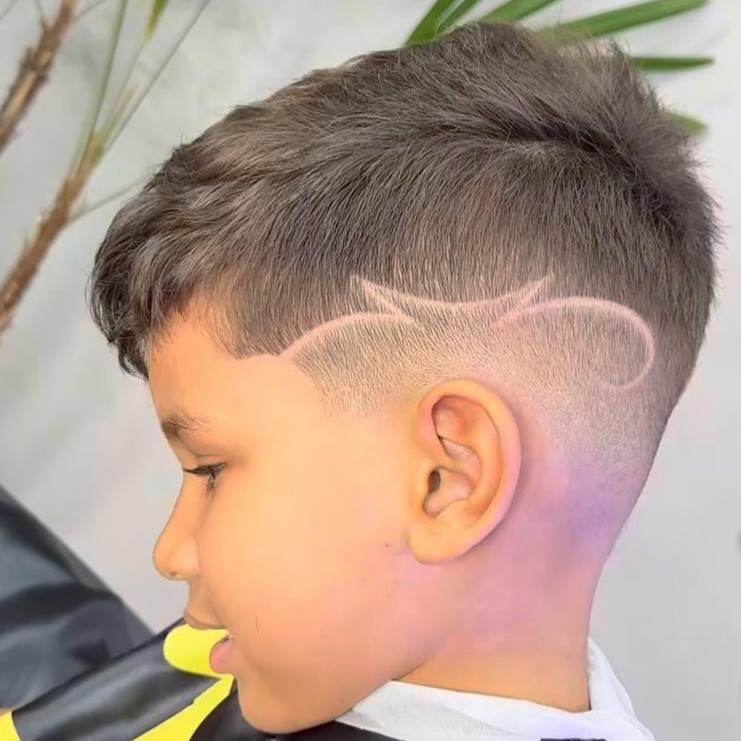 Corte social na máquina
